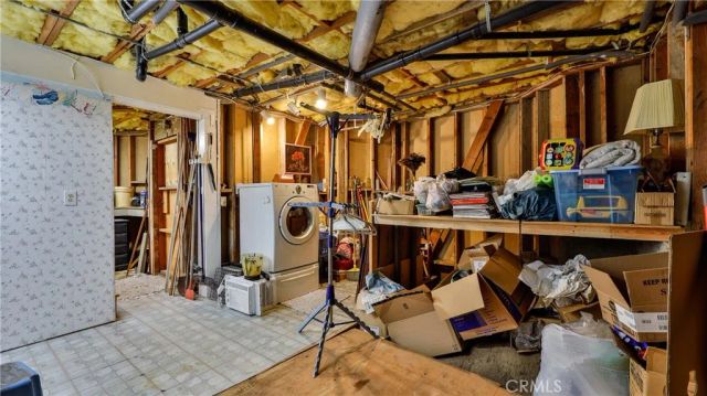 24083 Cresta Drive, Crestline, CA 92325