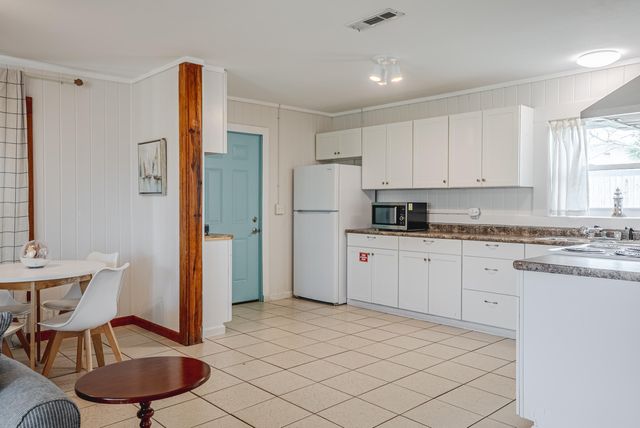 2914 Treasure Circle, Panama City Beach, FL 32408