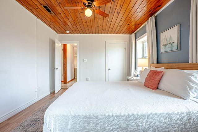 2914 Treasure Circle, Panama City Beach, FL 32408