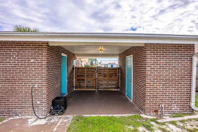 2914 Treasure Circle, Panama City Beach, FL 32408