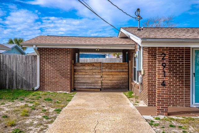 2914 Treasure Circle, Panama City Beach, FL 32408