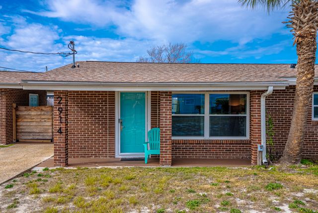 2914 Treasure Circle, Panama City Beach, FL 32408