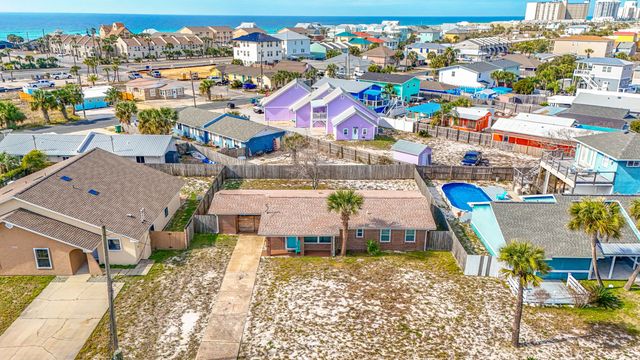 2914 Treasure Circle, Panama City Beach, FL 32408