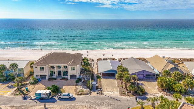 2914 Treasure Circle, Panama City Beach, FL 32408