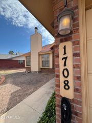 1708 FIREHOUSE Drive, El Paso, TX 79936