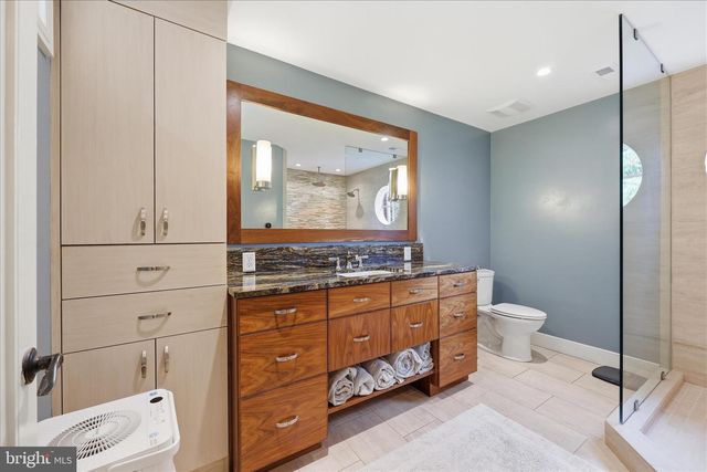 800 CARROLL PKWY, Frederick, MD 21701