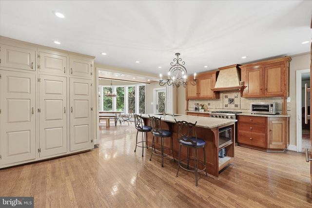 800 CARROLL PKWY, Frederick, MD 21701