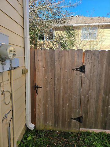 17515 Bering Bridge Lane, Humble, TX 77346