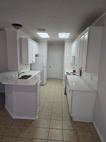 17515 Bering Bridge Lane, Humble, TX 77346