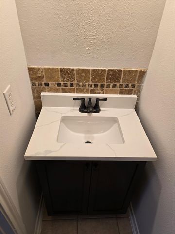 17515 Bering Bridge Lane, Humble, TX 77346