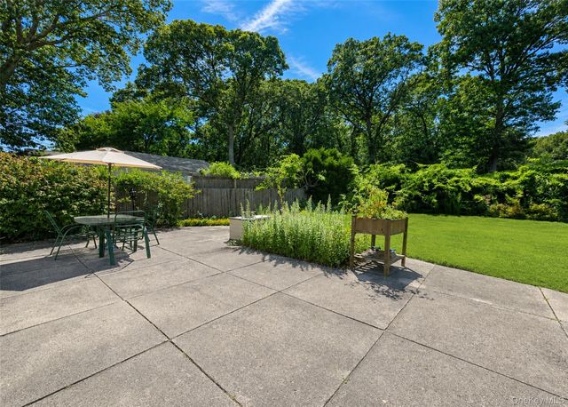 102 Magnolia Drive, Selden, NY 11784