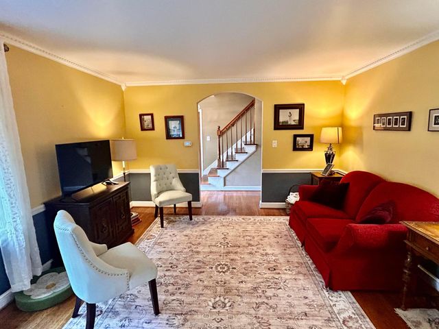88 S Chesterfield Road, Columbus, OH 43209
