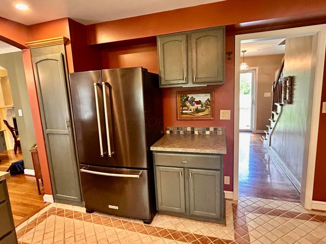 88 S Chesterfield Road, Columbus, OH 43209