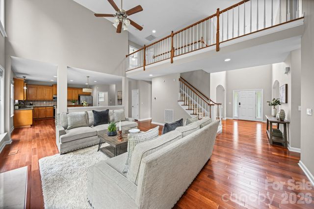 13818 Ballantyne Meadows Drive, Charlotte, NC 28277