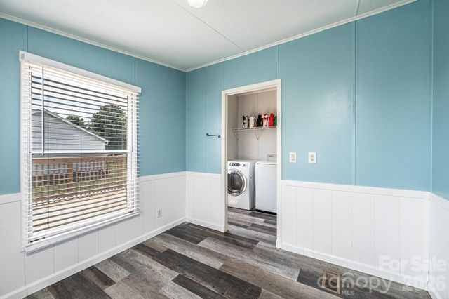 2385 Arrowwood Drive, Hickory, NC 28601