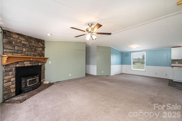 2385 Arrowwood Drive, Hickory, NC 28601