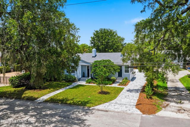 1552 LARUE Avenue, Jacksonville, FL 32207