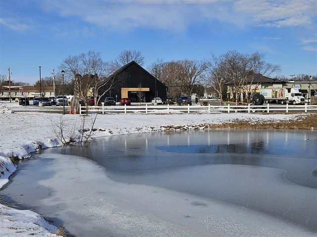 23850 Village Center Circle, Mattawan, MI 49071