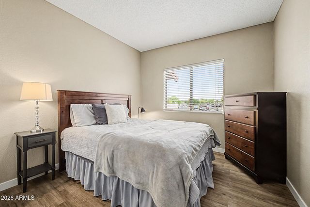 5757 W EUGIE Avenue 2095, Glendale, AZ 85304