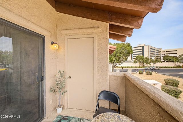 5757 W EUGIE Avenue 2095, Glendale, AZ 85304