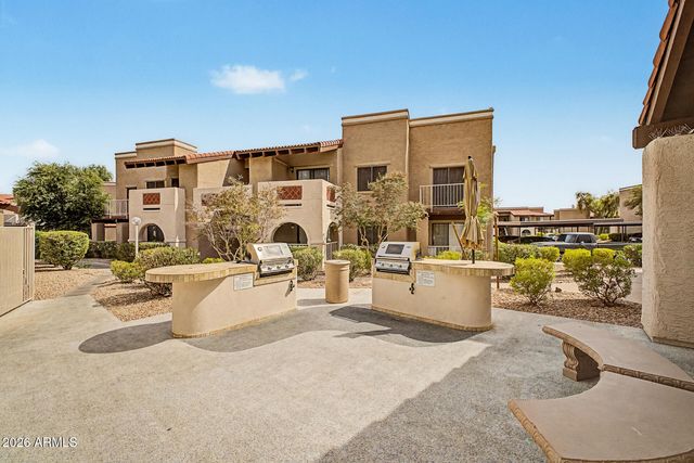 5757 W EUGIE Avenue 2095, Glendale, AZ 85304