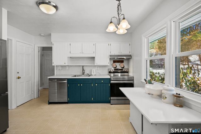 126 Heather Lane, Wilton, CT 06897