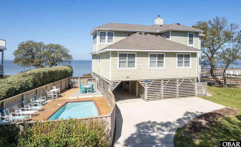 Image 1 of property listing at 1045 Miller Court Lot 529, Corolla, NC 27927