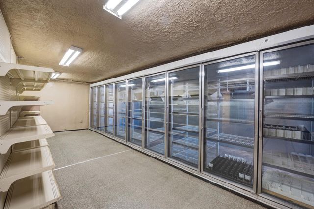 921 E River Road, Belen, NM 87002