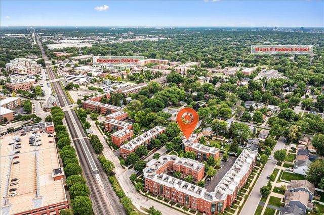 130 N Rose Street, Palatine, IL 60067