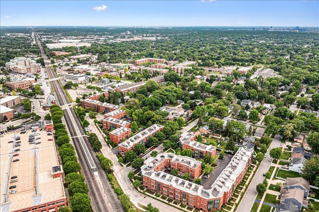 130 N Rose Street, Palatine, IL 60067