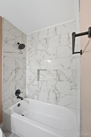 975 Vassar Court, Fairfield, OH 45014