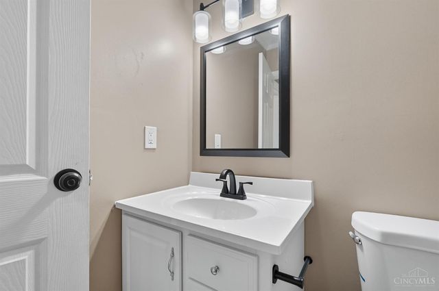 975 Vassar Court, Fairfield, OH 45014