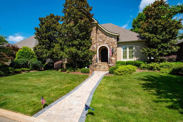 81 Quercus Circle, Little Rock, AR 72223