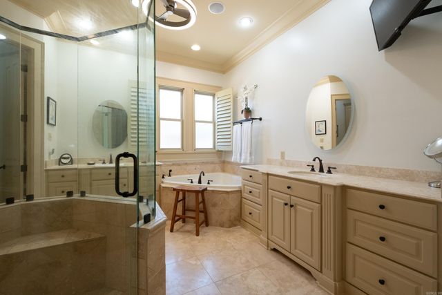 81 Quercus Circle, Little Rock, AR 72223