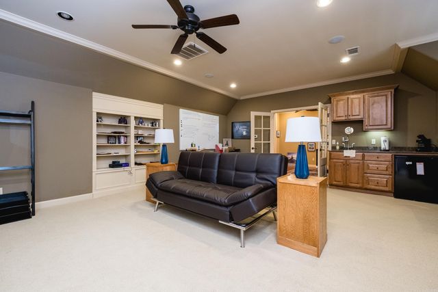 81 Quercus Circle, Little Rock, AR 72223