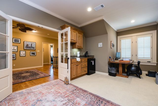 81 Quercus Circle, Little Rock, AR 72223