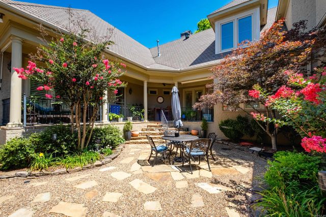 81 Quercus Circle, Little Rock, AR 72223
