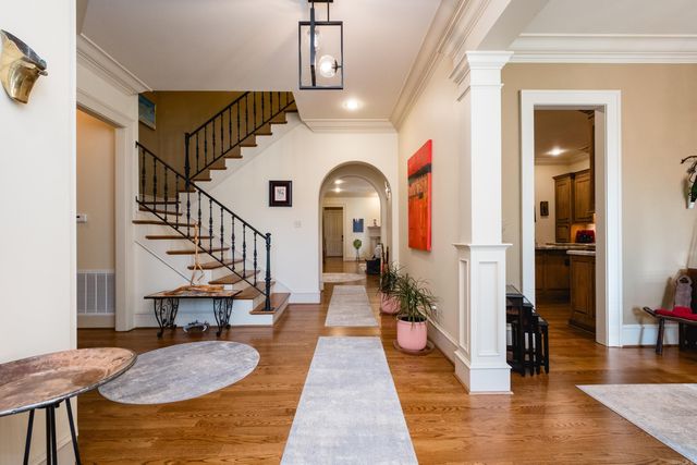 81 Quercus Circle, Little Rock, AR 72223