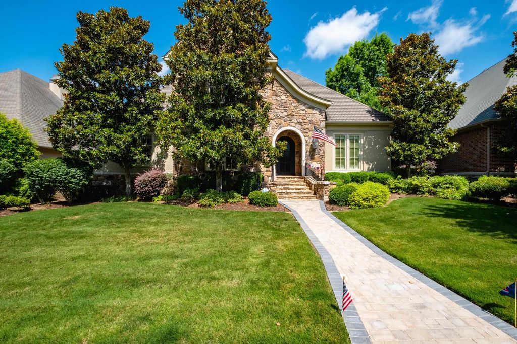 81 Quercus Circle, Little Rock, AR 72223
