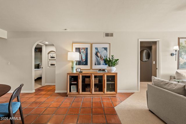 3031 N CIVIC CENTER Plaza 260, Scottsdale, AZ 85251
