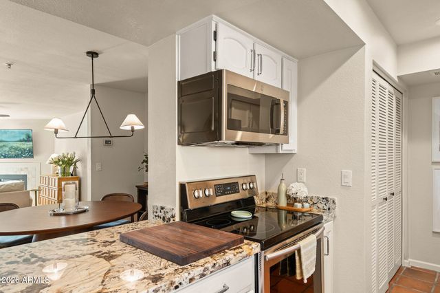 3031 N CIVIC CENTER Plaza 260, Scottsdale, AZ 85251