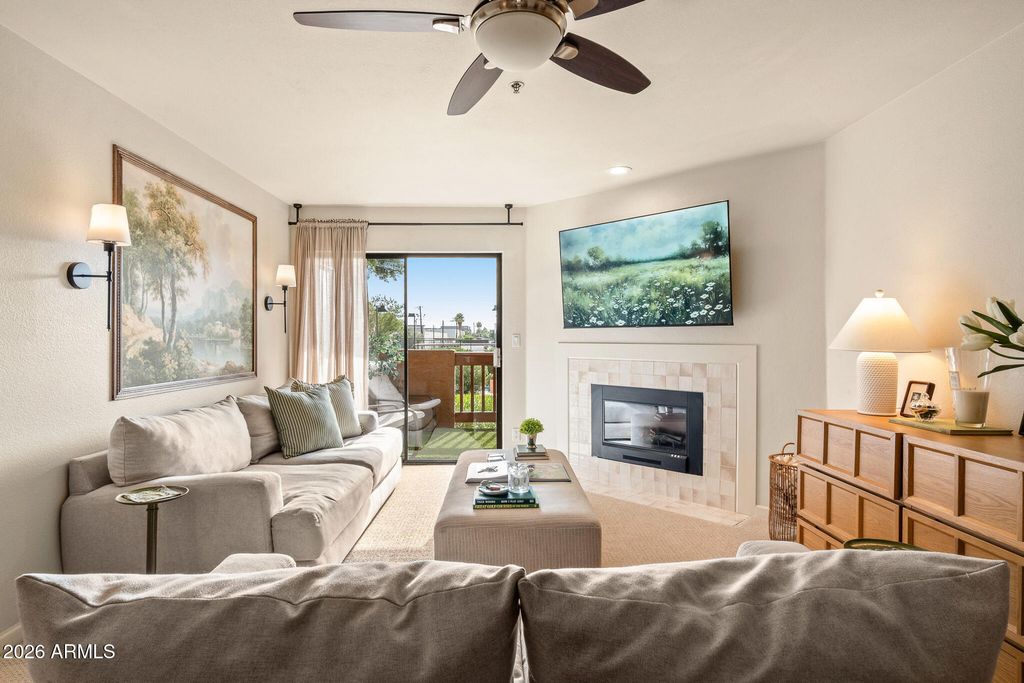 3031 N CIVIC CENTER Plaza 260, Scottsdale, AZ 85251