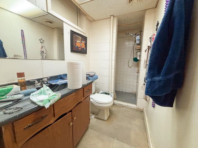 822 W Maple Avenue, Fergus Falls, MN 56537