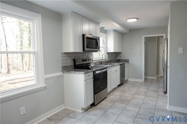 11800 Heathmere Cres, Midlothian, VA 23113