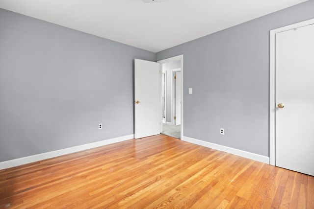 22 Henry Street, Salem, NH 03079