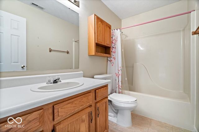 2121 Jason Drive, Lebanon, IN 46052