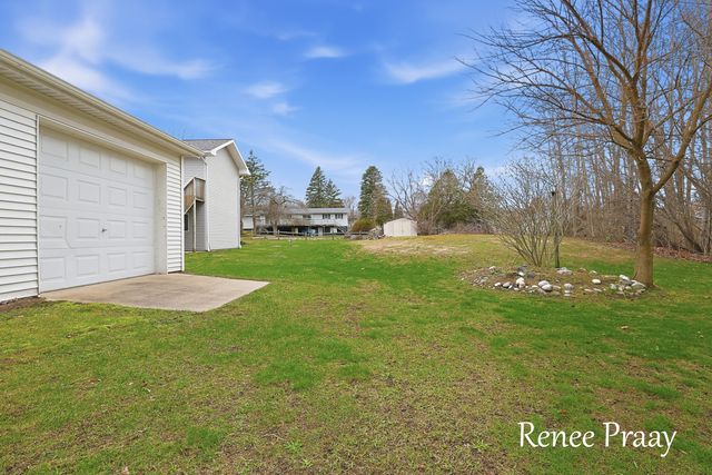 3830 Meadowbrook Lane, Hart, MI 49420