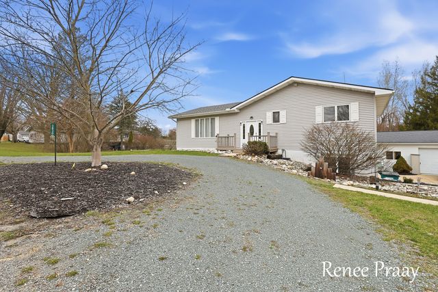 3830 Meadowbrook Lane, Hart, MI 49420