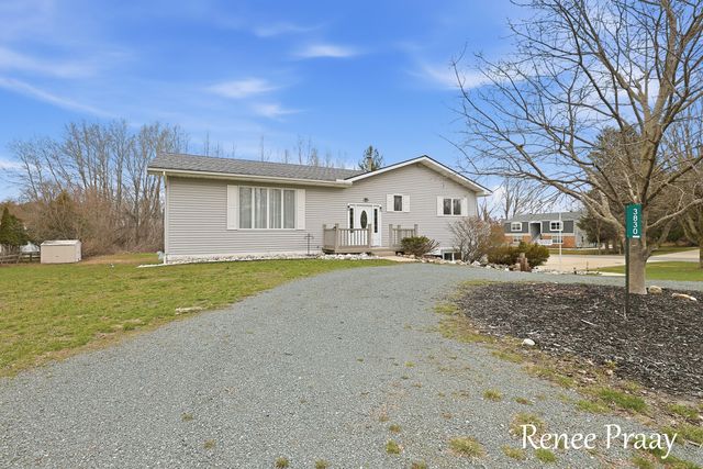 3830 Meadowbrook Lane, Hart, MI 49420