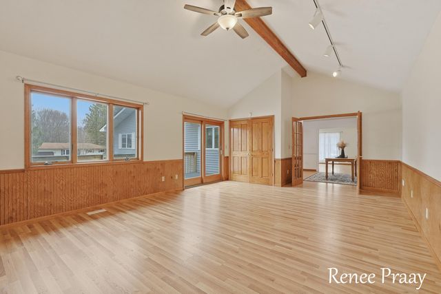 3830 Meadowbrook Lane, Hart, MI 49420